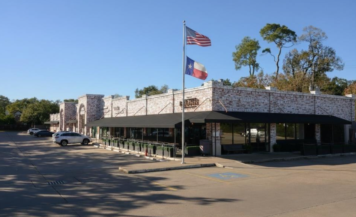 River Oaks Village